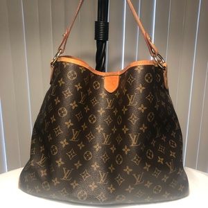 Authentic Louis Vuitton:  Delightful MM
